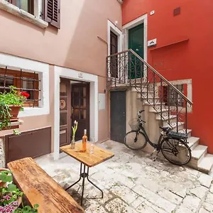Sy's Rovinj