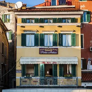 Porta Antica Centro Storico Rovinj